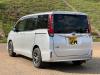 toyota-noah-img-4.jpeg